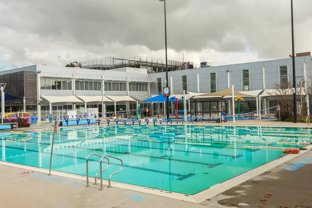 Sunshine Leisure Centre Outdoor Pool.